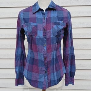 🪻Small Blue and Purple Plaid Cozy Button Up Blouse, Great Condition! Vibrant!